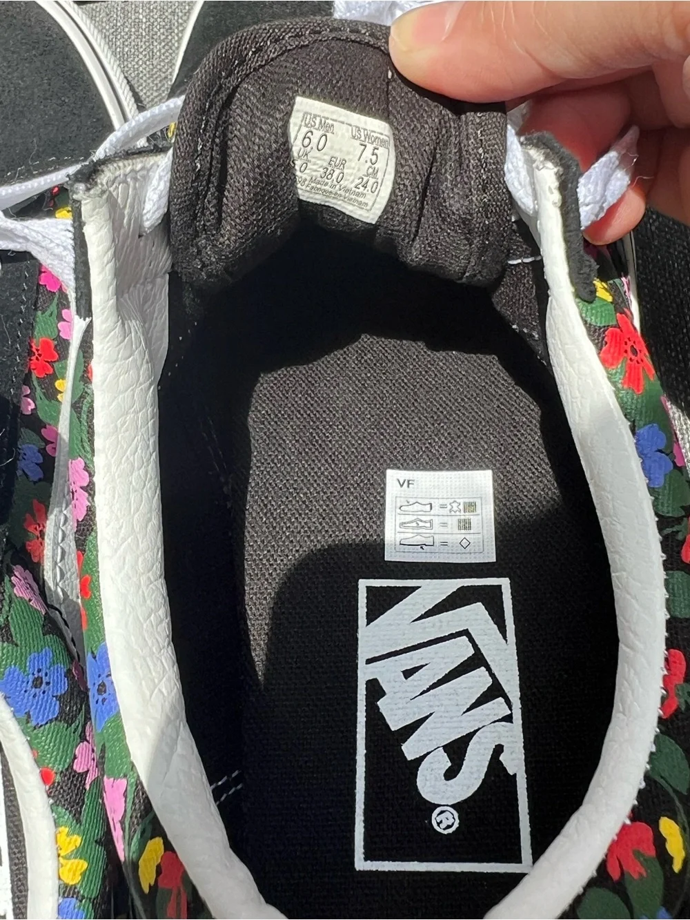 Vans ships new